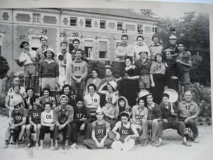 COLO LA PEYROUSE 195X 026 MONOS PERSONNEL MARMITONS  1955